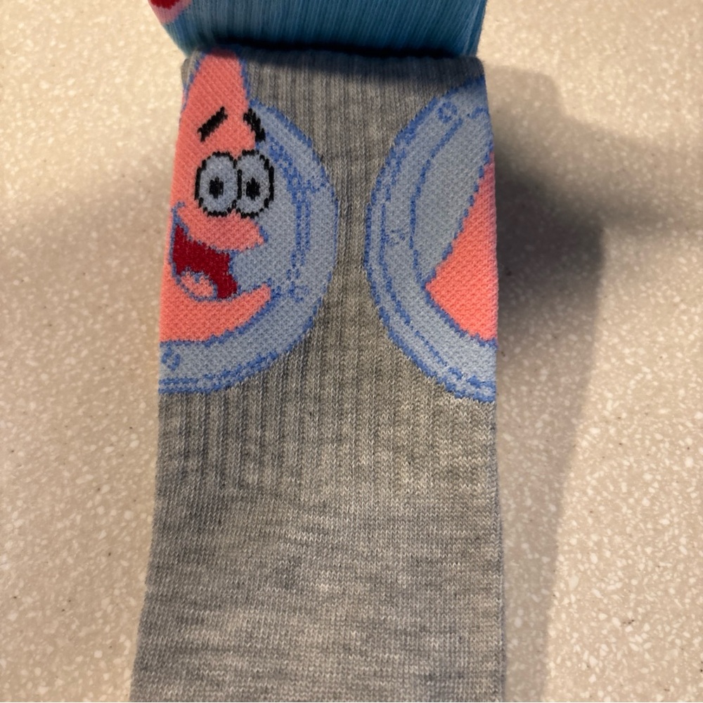 SpongeBob SquarePants Yellow and Blue Socks - Picture 4 of 5